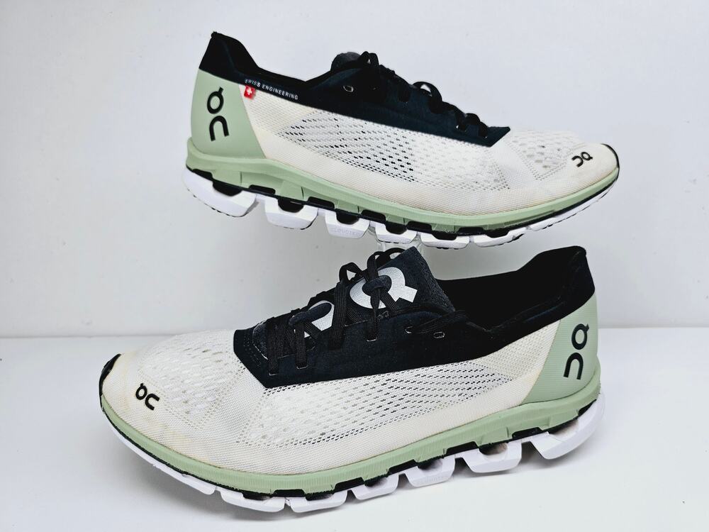 OnCloud Women 9 Comfy footwear //
